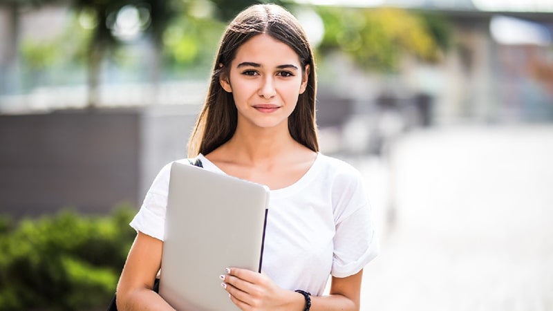 Correct Flyaway Hairs Using Clone Stamp Tool Photoshop