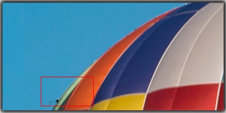 Swap Between Lasso Tools While Making a Selection
